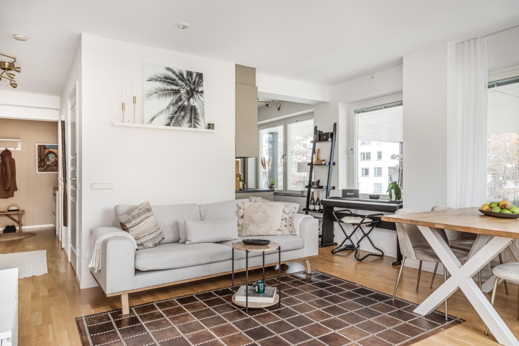 Frontläge mot vattnet och stor balkong i söderläge