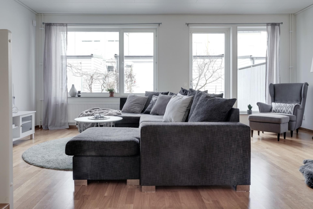 Stor härlig familjebostad 5 rum och 2 altaner.