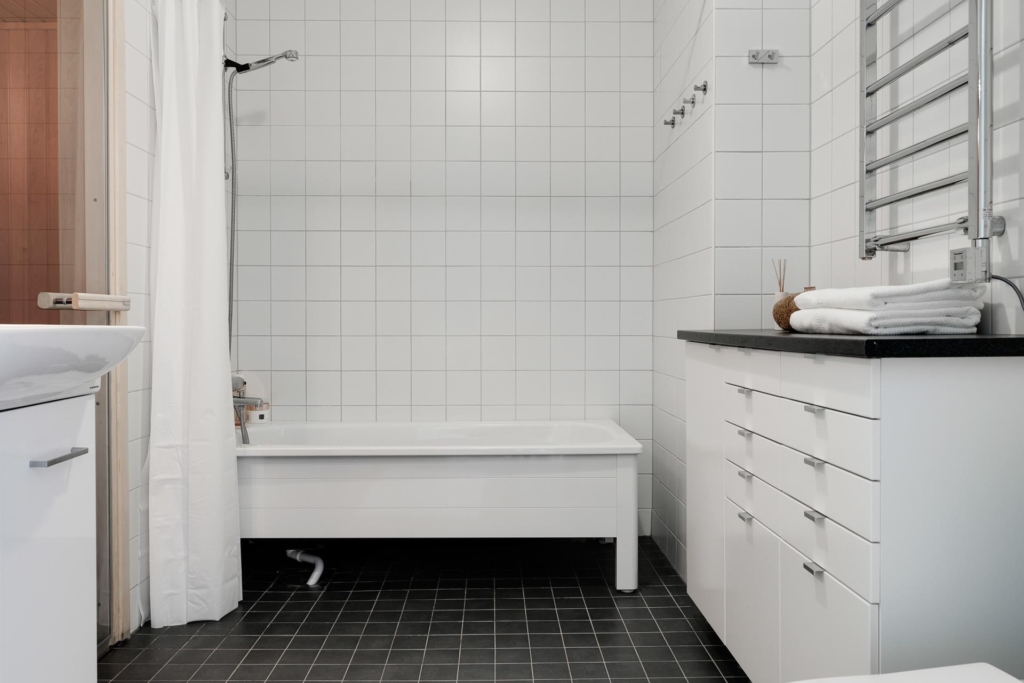 Stor härlig familjebostad 5 rum och 2 altaner.