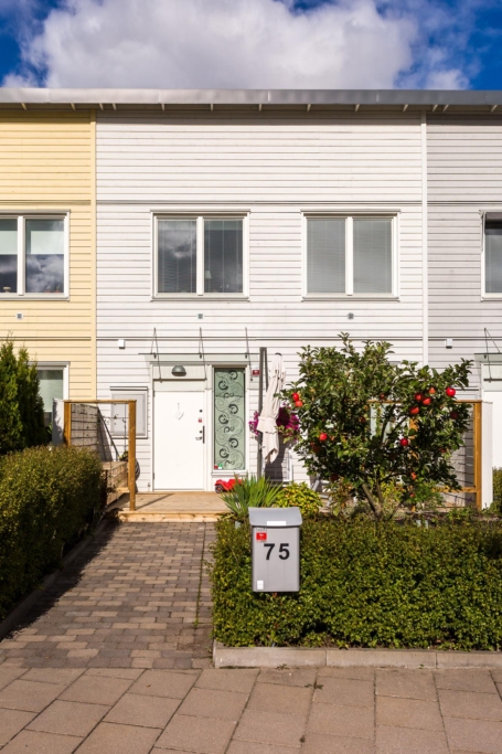 Stor härlig familjebostad 5 rum och 2 altaner.