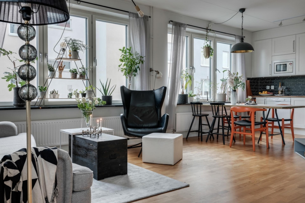 Välplanerad 2,5:a med balkong och närhet till naturen.