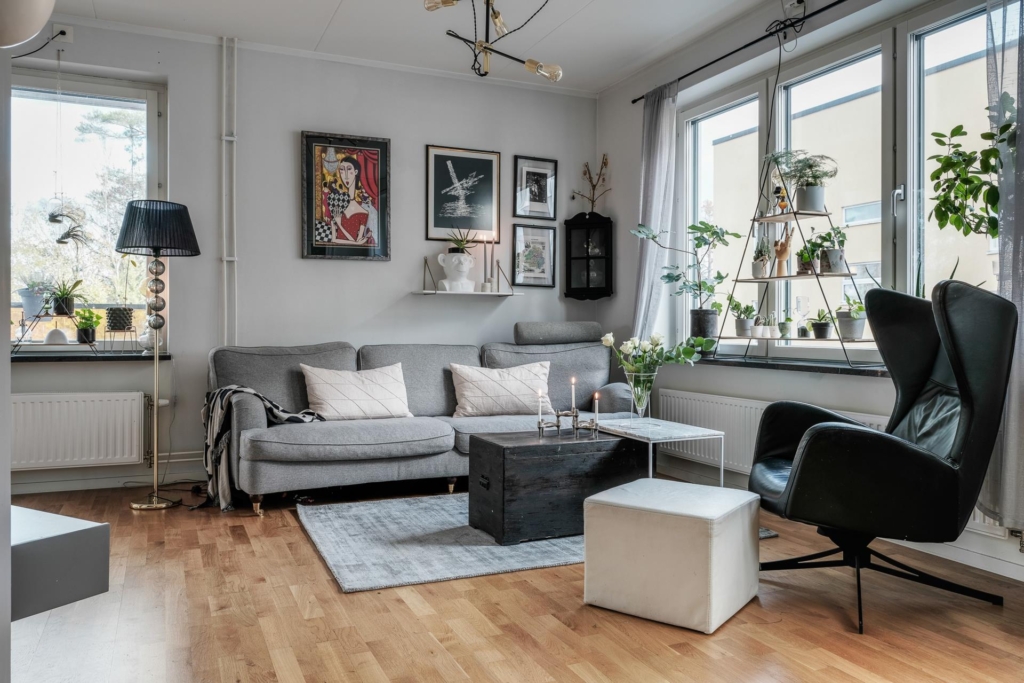 Välplanerad 2,5:a med balkong och närhet till naturen.