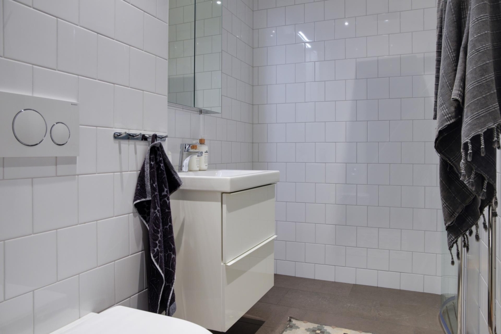 Magnifikt Brf radhus i 1700-talsmiljö!