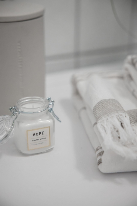 1:a möjlig 2:a med balkong, låg avgift och toppenläge!