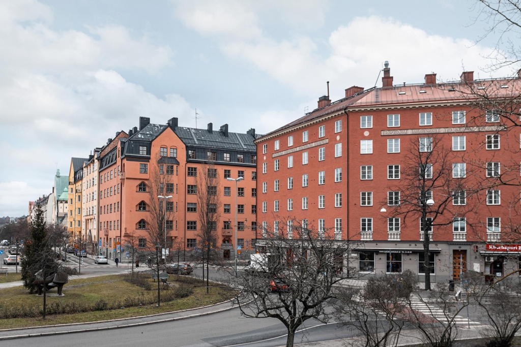 Smart planerat hem med fri utsikt över Vanadisplan.