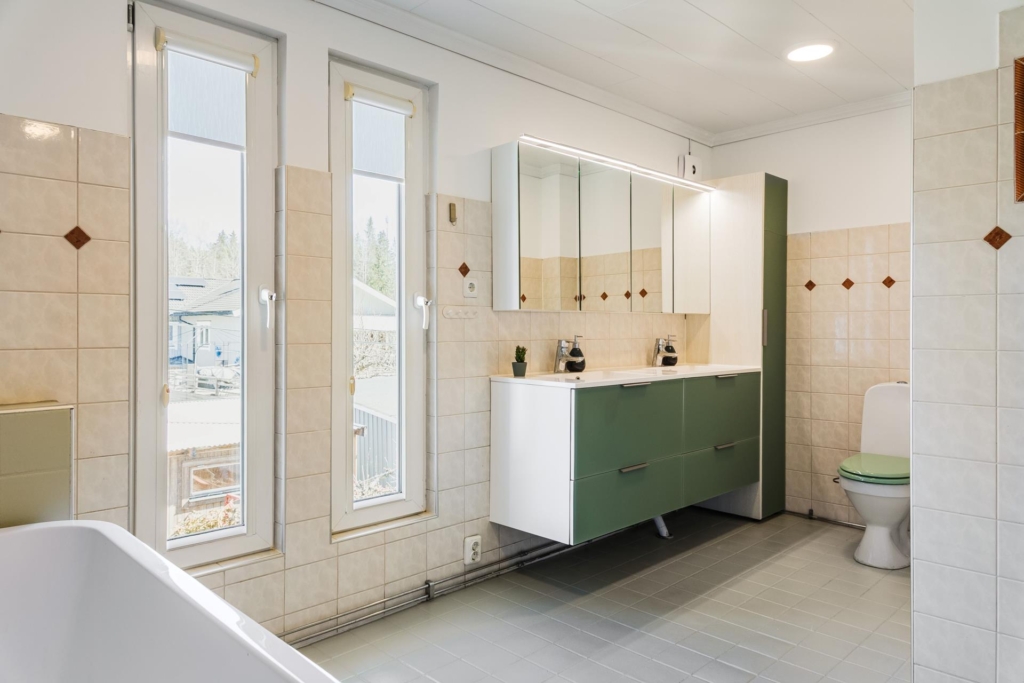 Underbar villa med dubbelgarage belägen på en fantastisk tomt