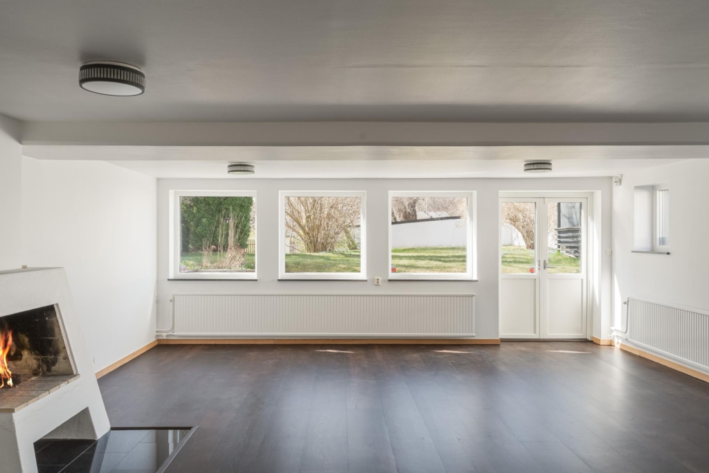 Intill Duvnäsvikens glittrande vatten