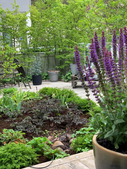 Läckert ”tornhus” med vinterbonat uterum!