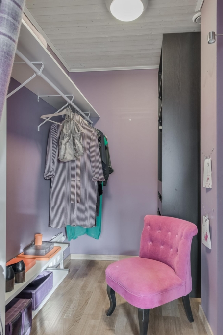 Läckert ”tornhus” med vinterbonat uterum!