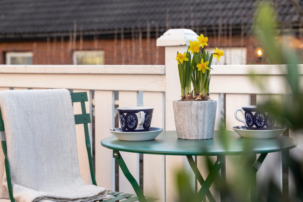 Enastående 20-talspärla med 9 rum och önskeläge!