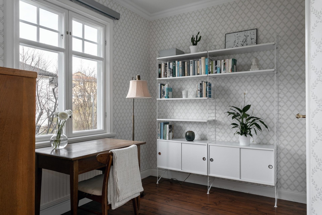 Enastående 20-talspärla med 9 rum och önskeläge!