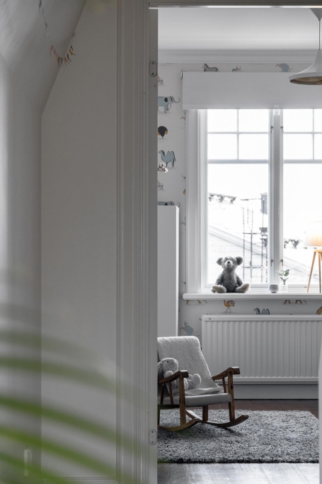 Enastående 20-talspärla med 9 rum och önskeläge!