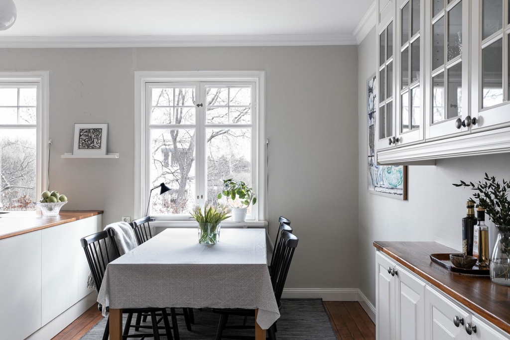 Enastående 20-talspärla med 9 rum och önskeläge!