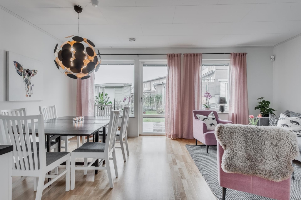 Härligt radhus med grymt solläge och 5 rum!