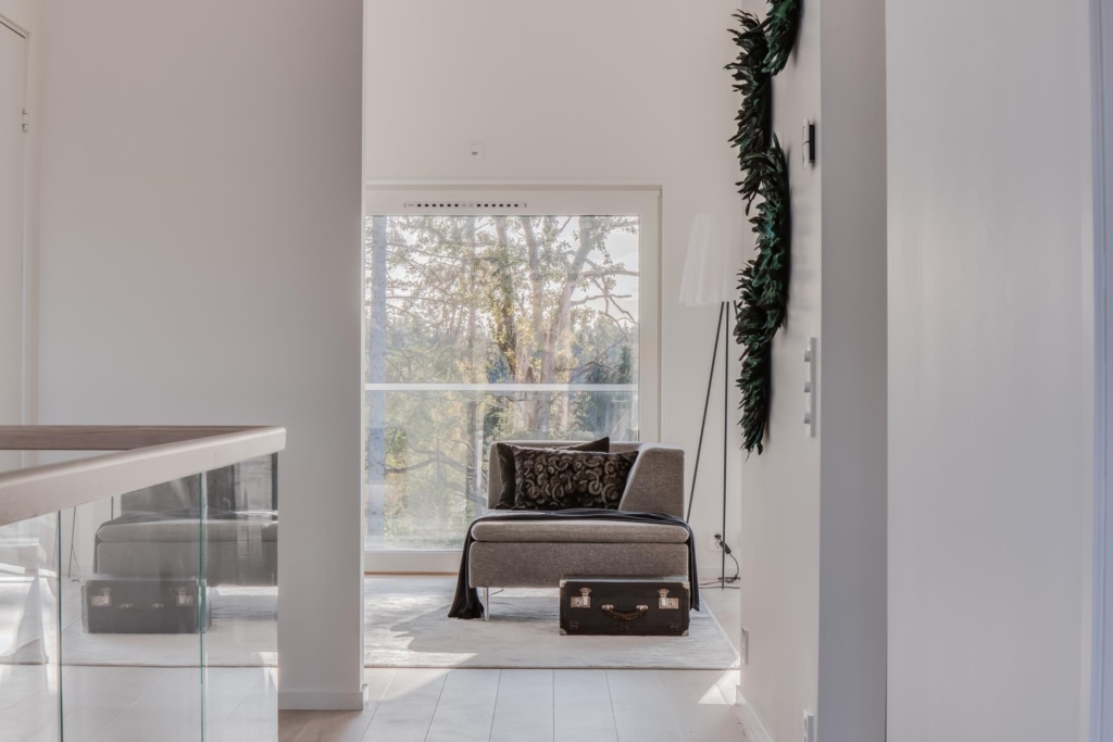 Nybyggd villa 5 rum nära hav, natur och kommunikationer!
