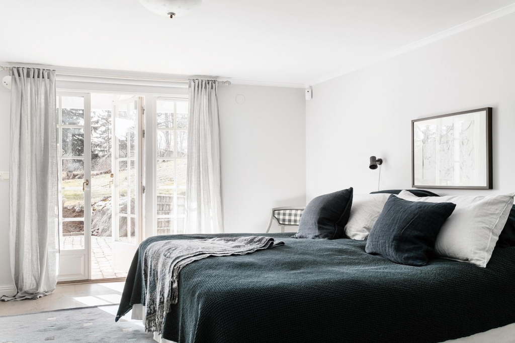 Magnifik villa 7 rum, kakelugn, relaxdel och fantastiska verandor!