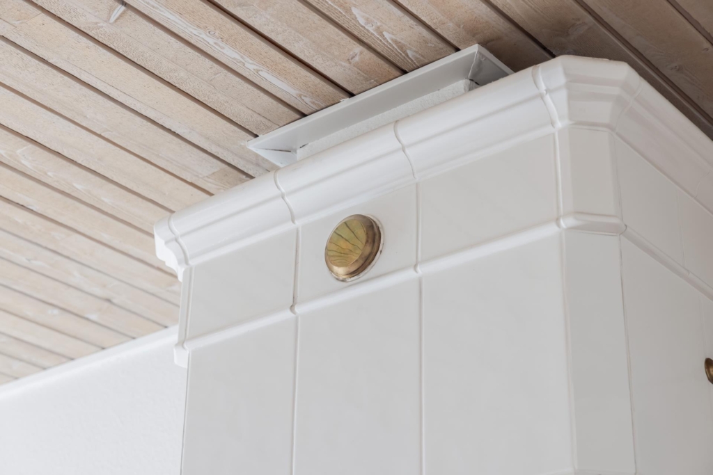 Populärt kedjehus i Ella Gård. Helt lugnt läge och skogen som granne