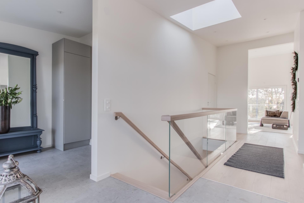 Nybyggd villa 5 rum nära hav, natur och kommunikationer!