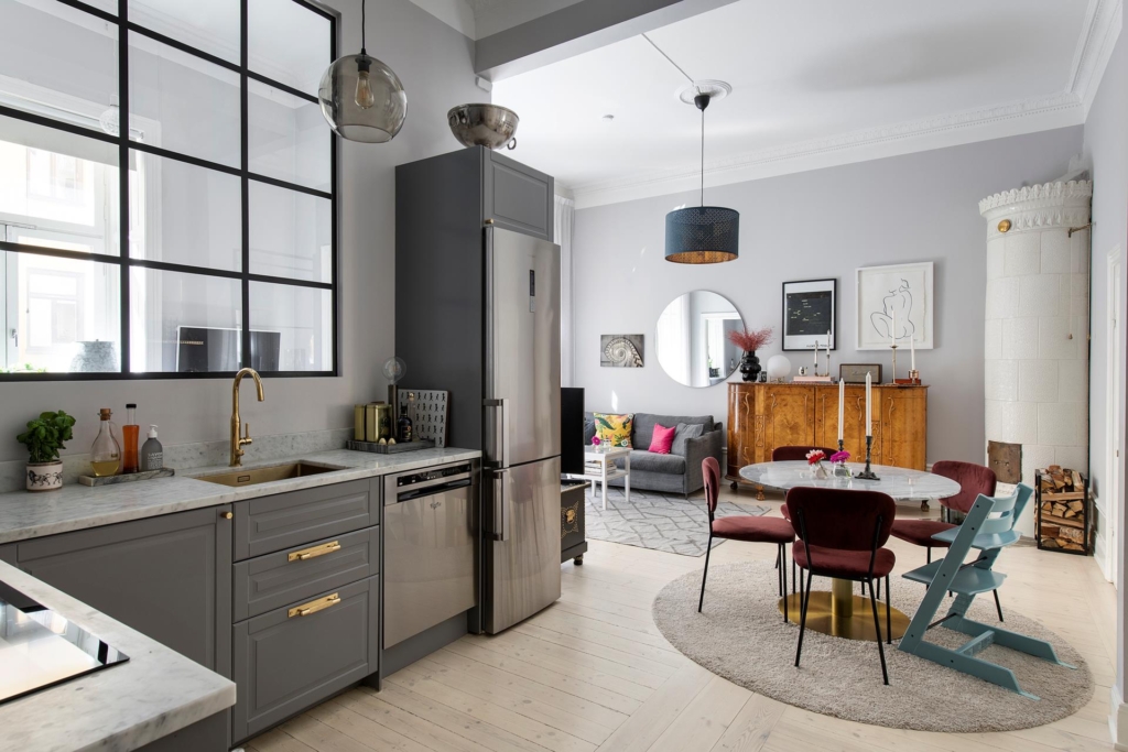 Magisk sekelskiftestrea med solig uteplats!