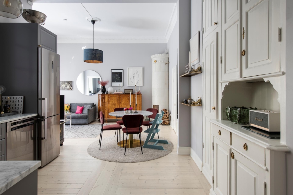 Magisk sekelskiftestrea med solig uteplats!