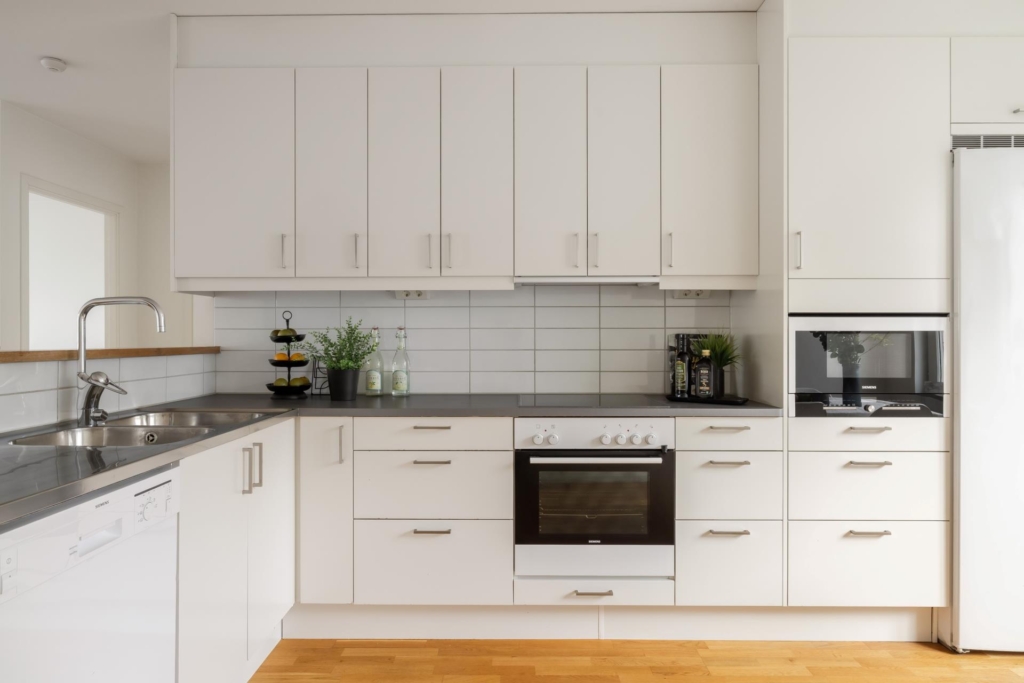 Välplanerad trea med stor balkong i soligt sydvästläge