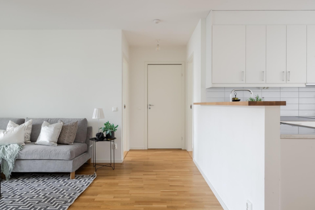 Välplanerad trea med stor balkong i soligt sydvästläge