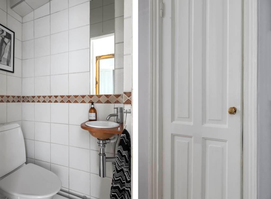 Magisk sekelskiftestrea med solig uteplats!