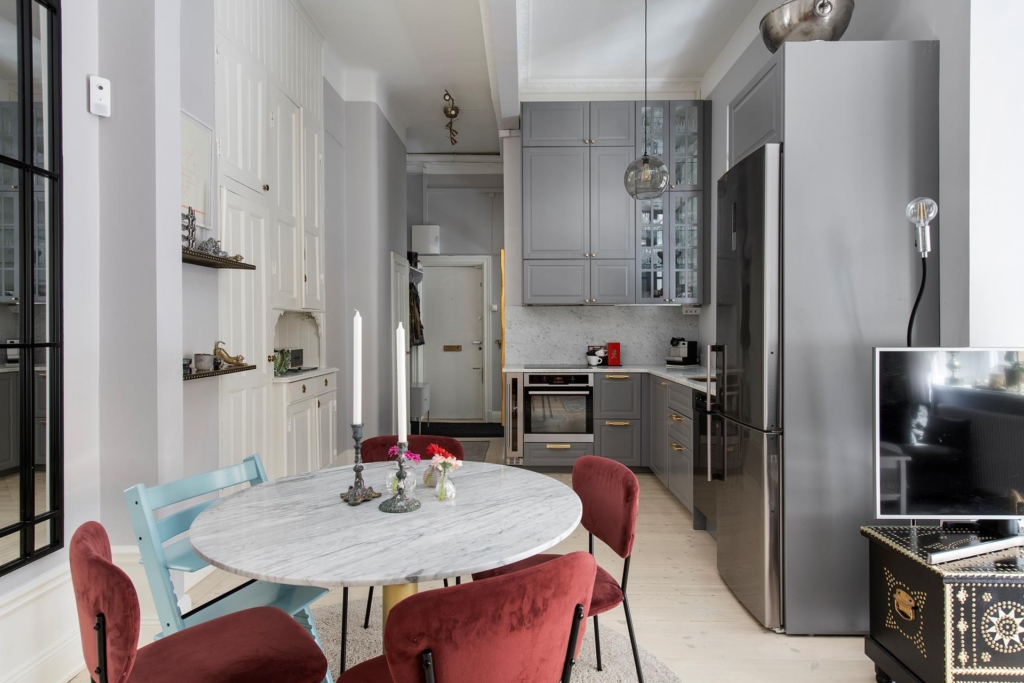 Magisk sekelskiftestrea med solig uteplats!