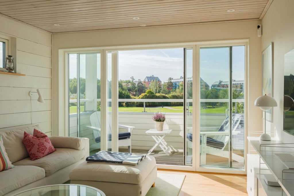 Missa inte chansen till ett av Silverdals mest attraktiva hustyper och läge – med 6 rum på 141 kvm