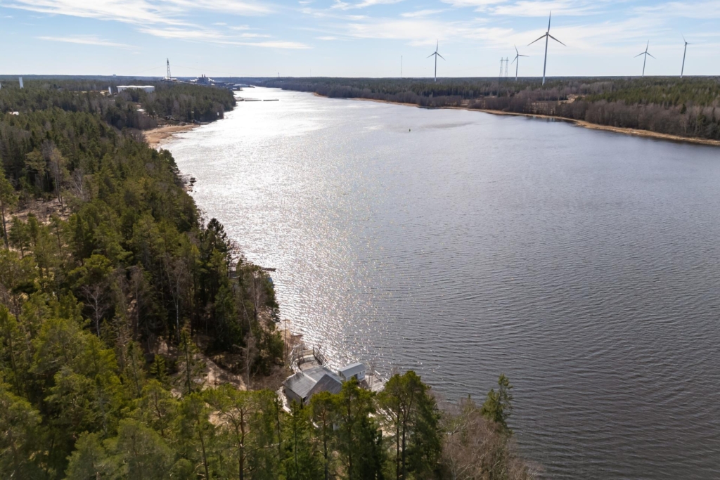 Enastående beläget och med storslagen vy