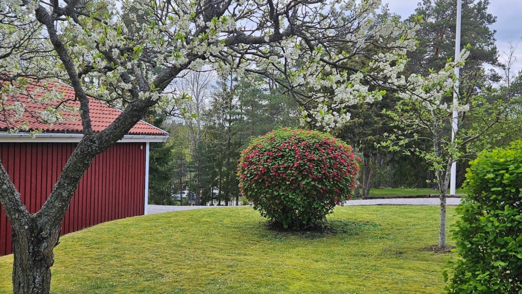 Välkommen till detta underbara hus med bullerby känsla.