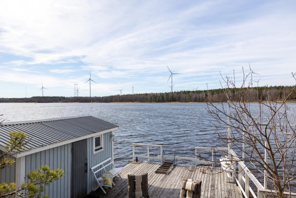 Enastående beläget och med storslagen vy